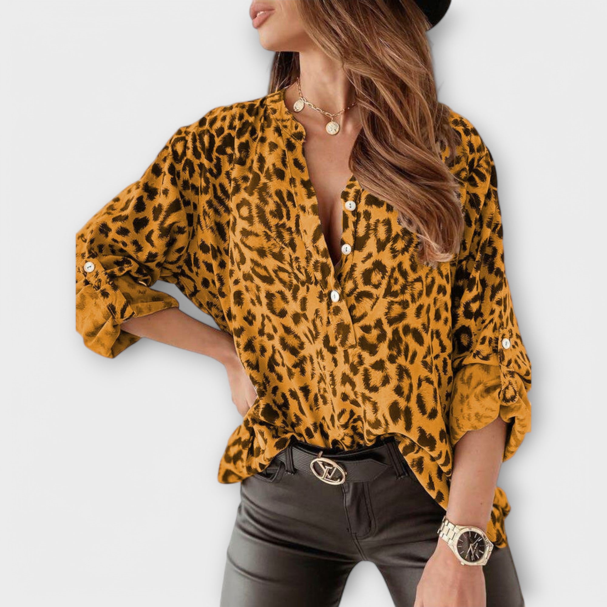 Viktorie | Moderní blůza s leopardím potiskem