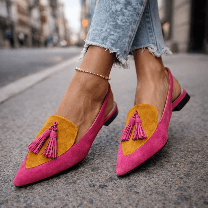 Adéla | Elegantní bicolor dámské muly s trendy bambulkami