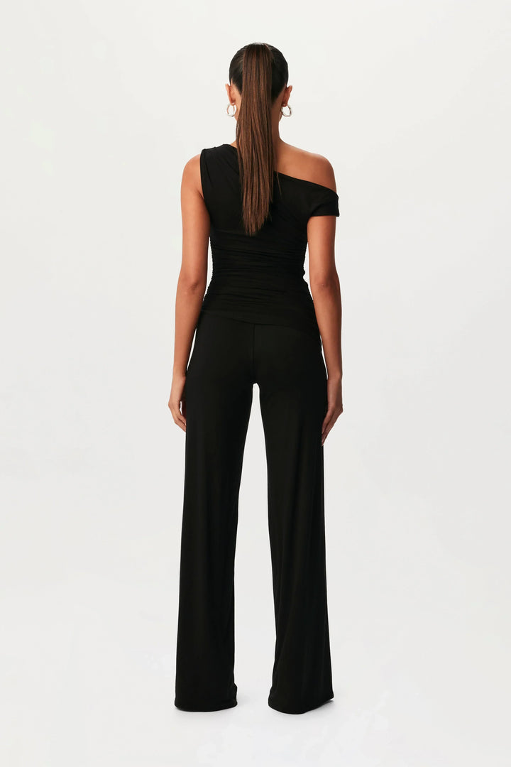 Amálie Oheň - Elegantní Asymetrický Set