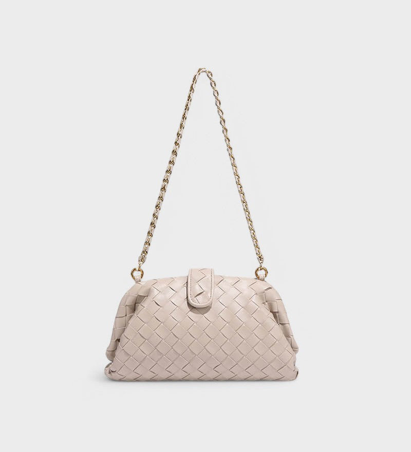 Adéla | Elegantní černé zlato